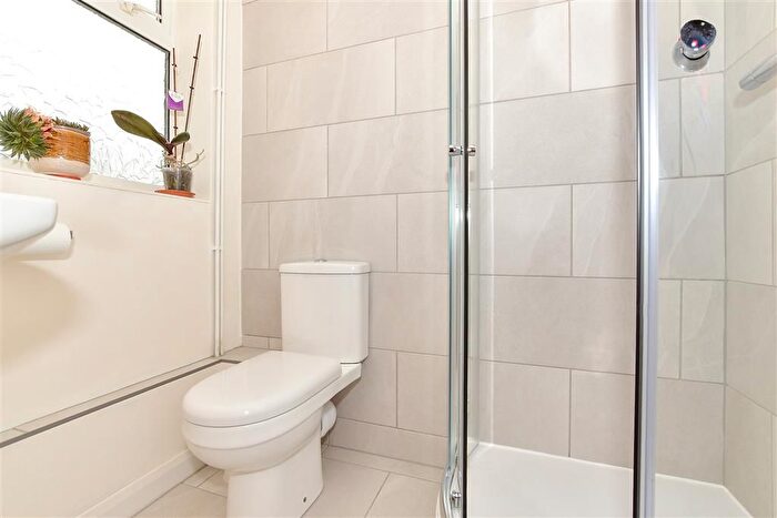 5 Bedroom Semi-detached House For Sale In Fletcher Road, Staplehurst, Tonbridge, Kent, TN12