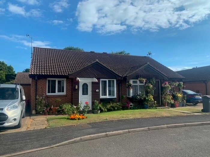 2 Bedroom Semi-Detached House To Rent In Spinnaker Close, Hayling Island, PO11