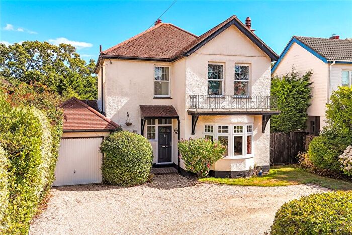 4 Bedroom Detached House For Sale In Barton Court Avenue, Barton On Sea, New Milton, Hampshire, BH25