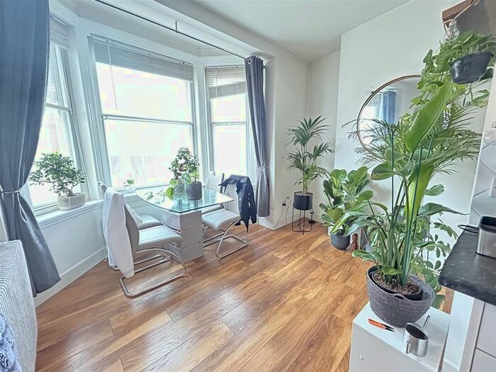 2 Bedroom Flat To Rent In Canterbury Road, Herne Bay, CT6