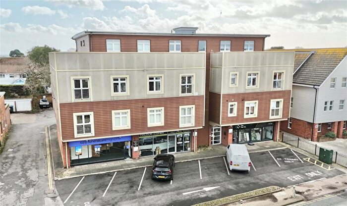 2 Bedroom Apartment For Sale In Lymington Road, Highcliffe On Sea, Christchurch, Dorset, BH23