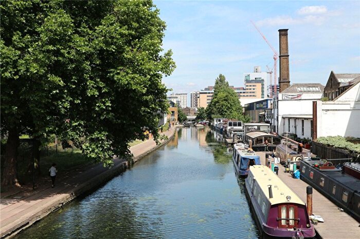 2 Bedroom Flat For Sale In Queensbridge Road, Adelaide Wharf, E2
