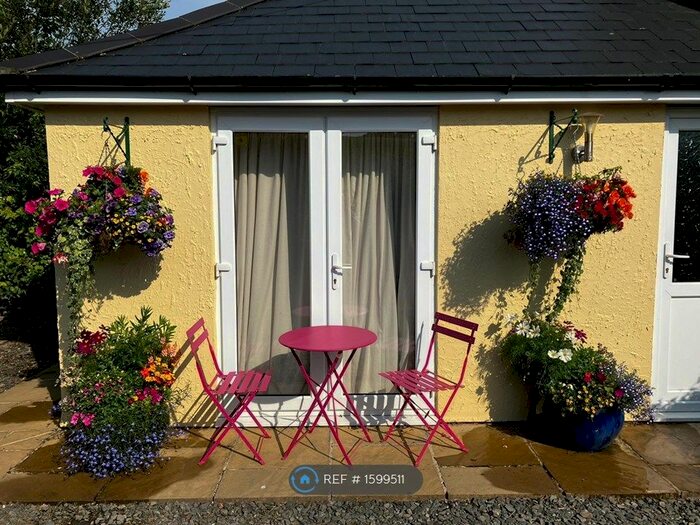 Studio To Rent In Withypool, Minehead, TA24