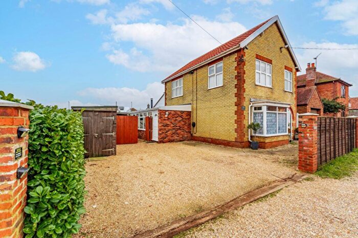 3 Bedroom Detached House For Sale In Ratcliffe Road, Fakenham, NR21