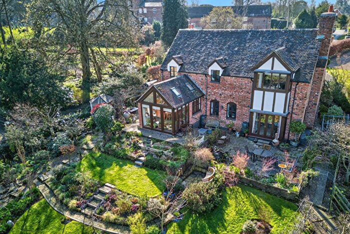 5 Bedroom Detached House For Sale In Cradley, Malvern Herefordshire, WR13