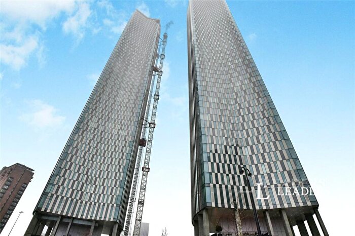 2 Bedroom Flat To Rent In Trinity Way, Manchester, M3