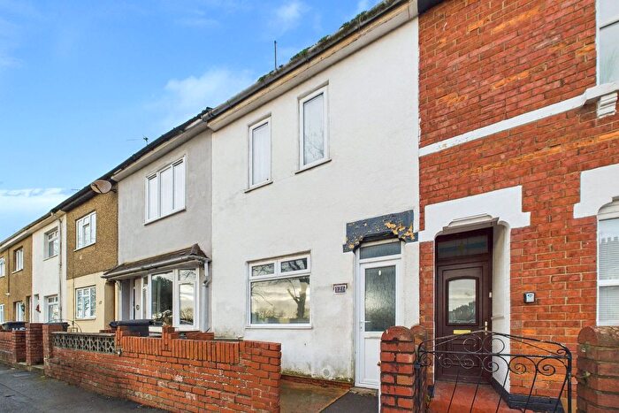 2 Bedroom Terraced House For Sale In Edinburgh Street, Gorse Hill, Swindon, SN2