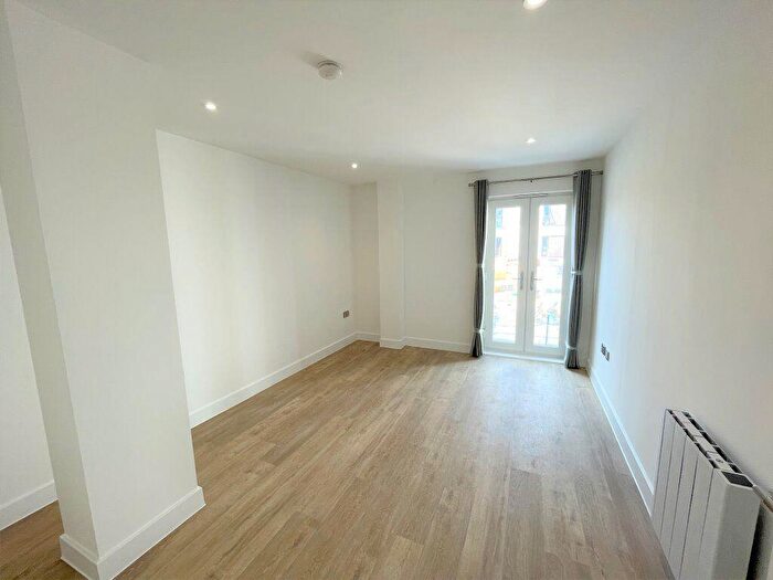 2 Bedroom Apartment To Rent In Aspect Point, Peterborough, PE1
