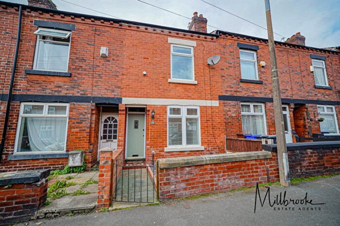 2 Bedroom Terraced House To Rent In Beatrice Street, Swinton, M27