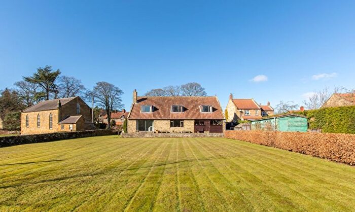 4 Bedroom Detached House For Sale In Lealholm, Whitby, YO21