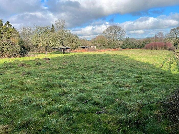 Property For Sale In North Lane, Nomansland, Salisbury, Wiltshire, SP5