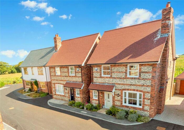 4 Bedroom Detached House For Sale In Owermoigne, Dorset, DT2