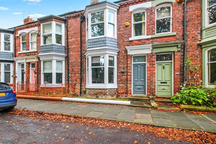 3 Bedroom Terraced House For Sale In Victoria Embankment, Darlington, DL1