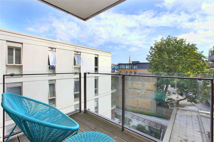 1 Bedroom Flat To Rent In Wingate Square, Clapham, London, SW4