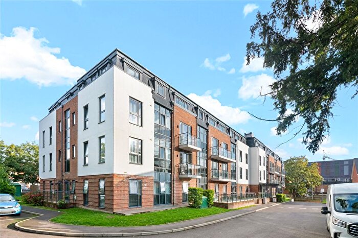 2 Bedroom Flat To Rent In Constabulary Close, West Drayton, UB7