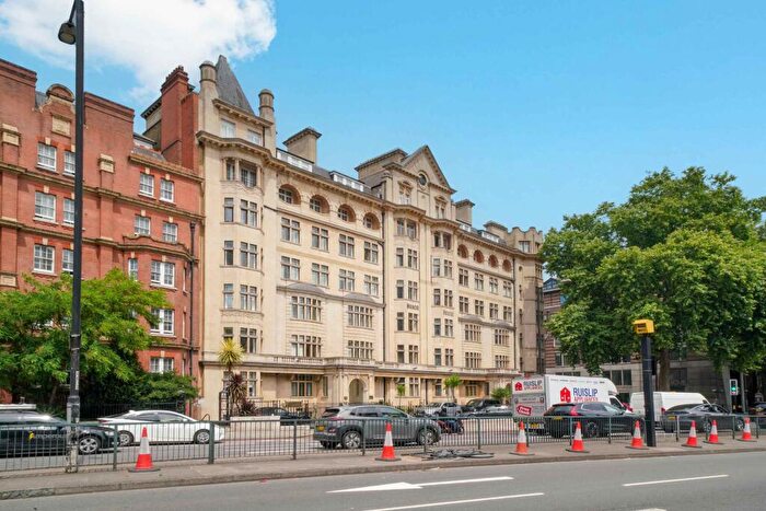 4 Bedroom Flat For Sale In Marylebone Road, London, NW1