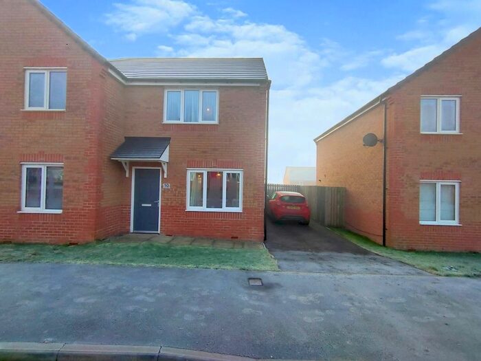 2 Bedroom Semi-Detached House For Sale In Woodland Walk, Upton, Pontefract, WF9
