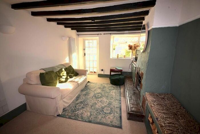 2 Bedroom Cottage To Rent In Well Yard, Holbrook, DE56