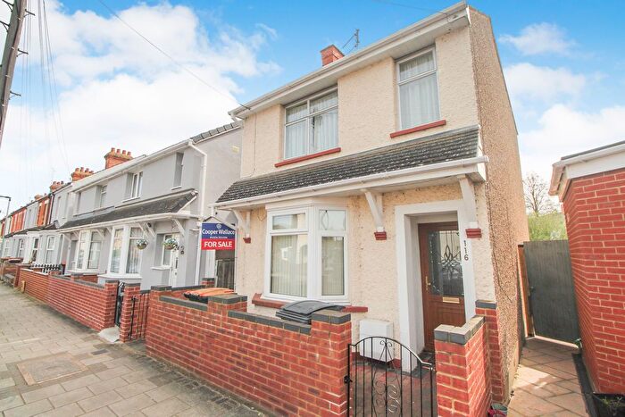 3 Bedroom Detached House For Sale In Honey Hill Road, Bedford, MK40