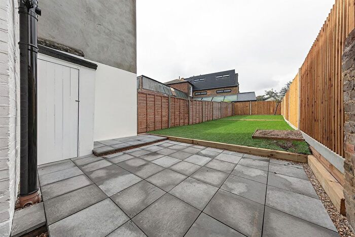 5 Bedroom Terraced House To Rent In Hollydale Road, London, SE15