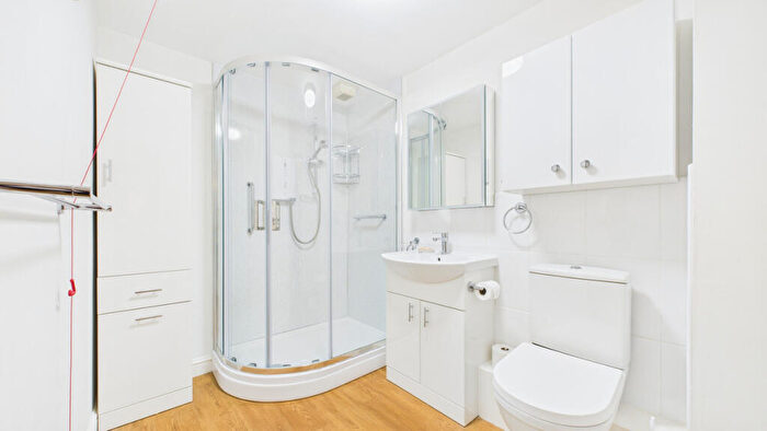 2 Bedroom Apartment For Sale In Station Road, Arnside, LA5