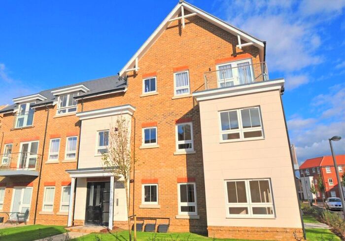 2 Bedroom Apartment To Rent In Hawthorne Court, Brambling Way, Maidenhead, Berkshire, SL6