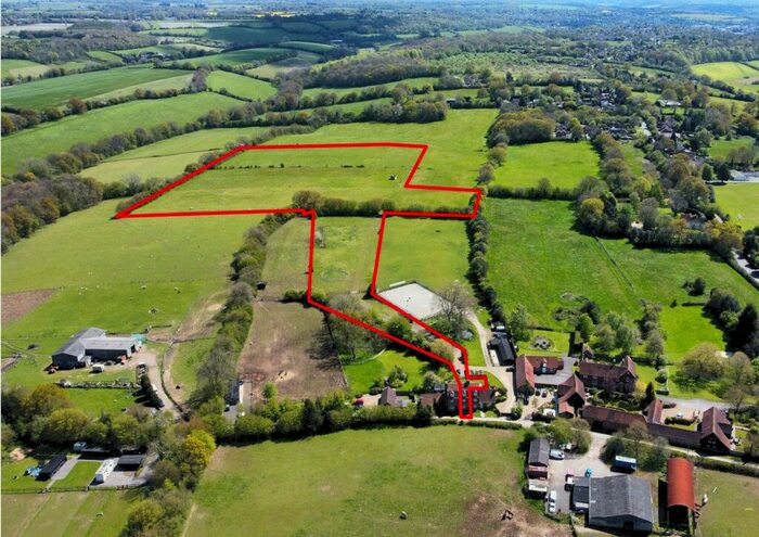 3 Bedroom Equestrian Facility For Sale In Lot - Bellingdon Farm Cottages With Stables And . Acres, HP5