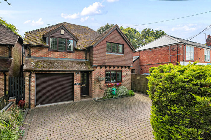 4 Bedroom Detached House For Sale In Stoke Row, Henley-On-Thames, Oxfordshire, RG9