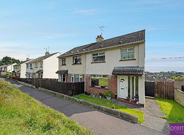3 Bedroom Semi-Detached House For Sale In Cunninghams Lane, Dungannon, BT71
