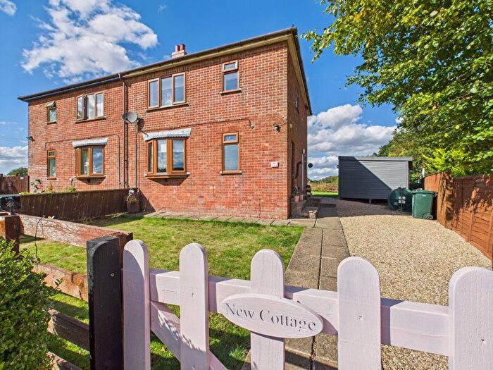 3 Bedroom Semi Detached House For Sale In New Cottage, Stockwith Lane, Ulceby, Alford, LN13