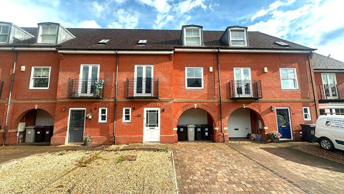4 Bedroom Terraced House To Rent In Sterling Place, Woodhall Spa, LN10