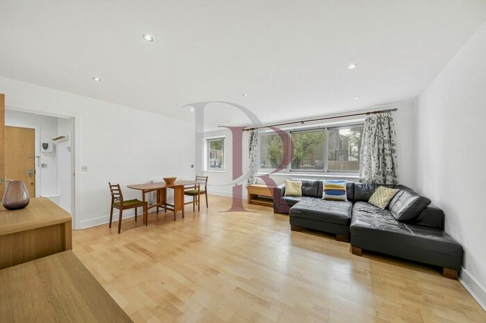 2 Bedroom Flat To Rent In Lord Raglan Court, Southgate Road, Islington, N1