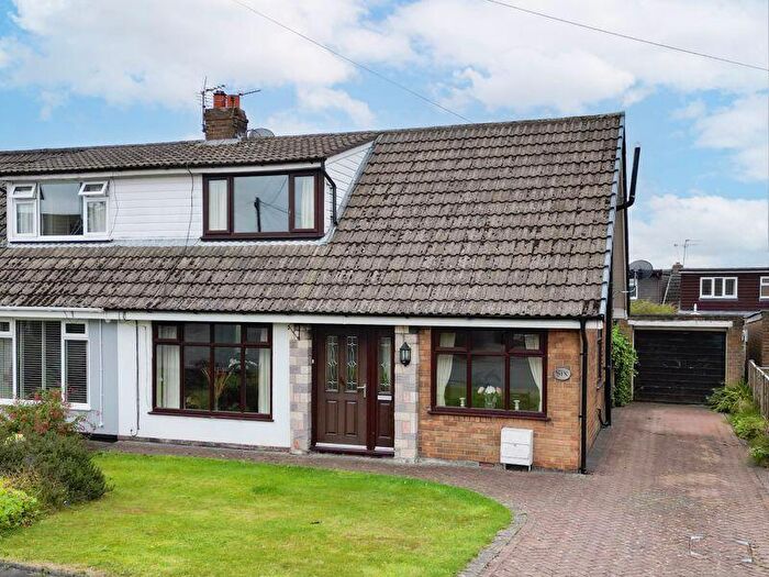 3 Bedroom Semi Detached House For Sale In Mendip Drive, Milnrow, OL16