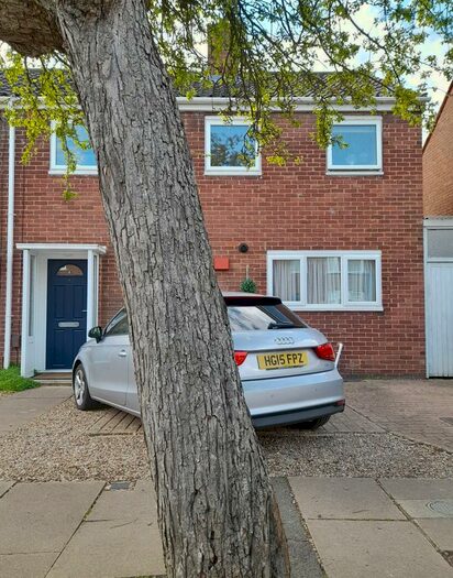 3 Bedroom House To Rent In Winchester Road, Northampton, NN4