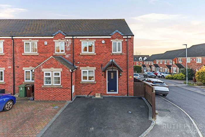 3 Bedroom End Terrace House For Sale In Ashwood Mount, Fitzwilliam, WF9