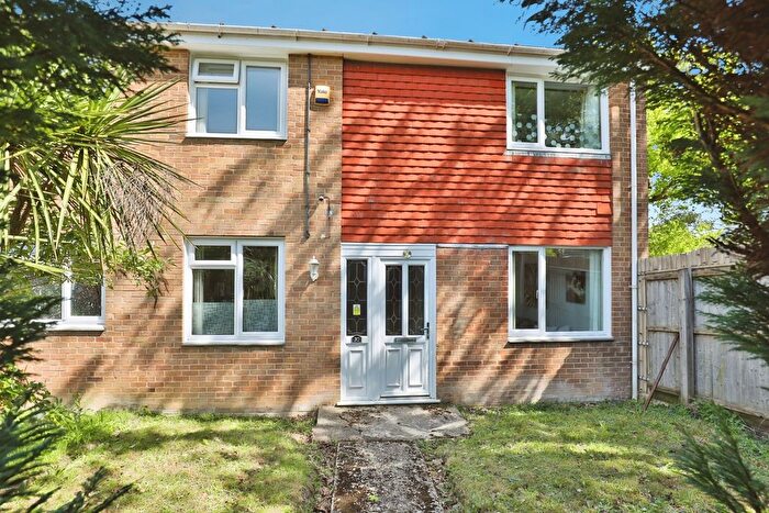 3 Bedroom End Of Terrace House For Sale In Seagull Road, Strouden Park, Bournemouth, Dorset, BH8