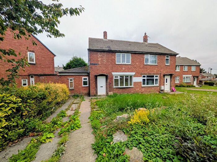 3 Bedroom Semi-Detached House For Sale In Meadow Road, Trimdon Village, TS29