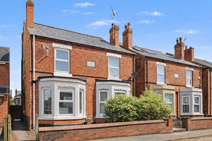 3 Bedroom Semi Detached House For Sale In Ingham Road, Long Eaton, NG10