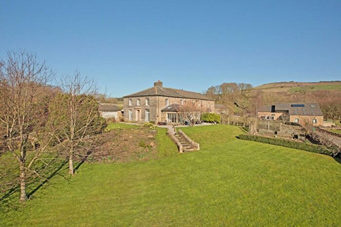 3 Bedroom Link Detached House For Sale In Swartha Lane, Silsden, BD20