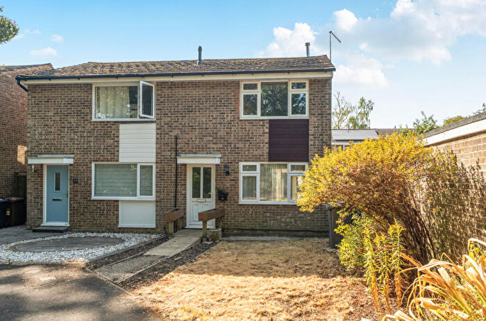 2 Bedroom Semi-Detached House For Sale In Seymour Lane, North Baddesley, Southampton, Hampshire, SO52