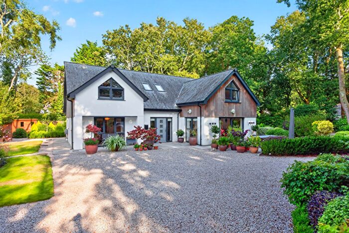 4 Bedroom Detached House For Sale In South Drive, Tehidy, Cornwall, TR14