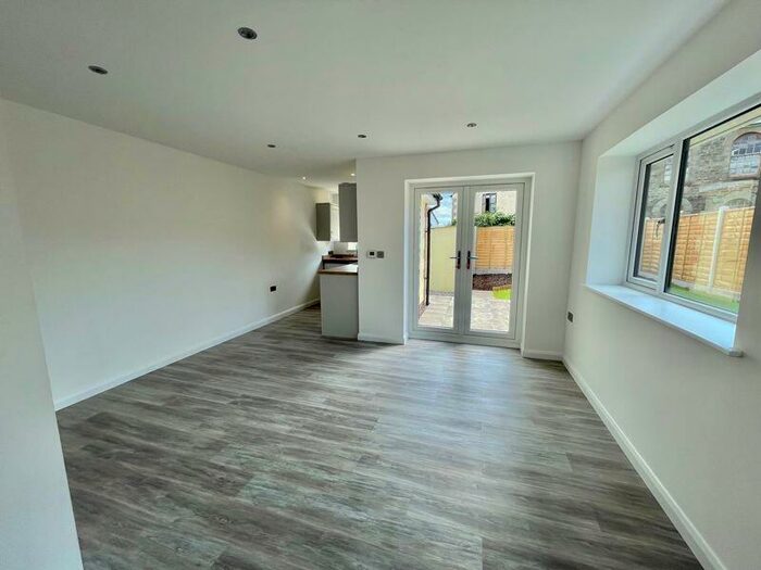 1 Bedroom Detached Bungalow For Sale In Lansdown Walk, Bream, Lydney, GL15