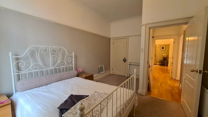 1 Bedroom Flat To Rent In Provincial House, Canute Road, Southampton, SO14