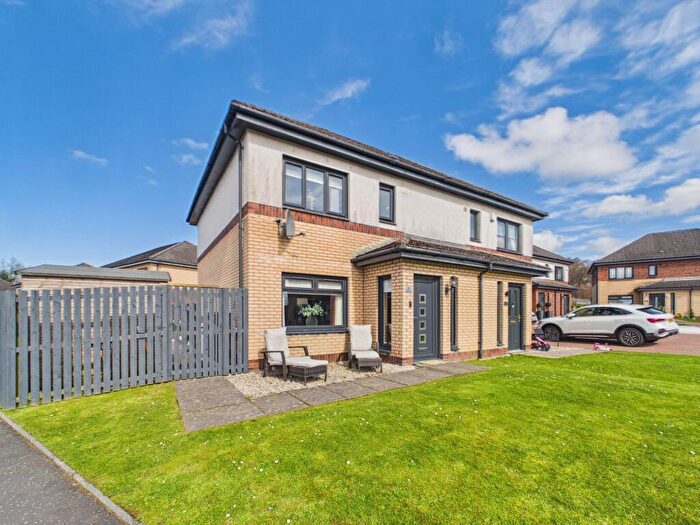 3 Bedroom Semi Detached House For Sale In Nellfield Court, Braidwood, Carluke, ML8