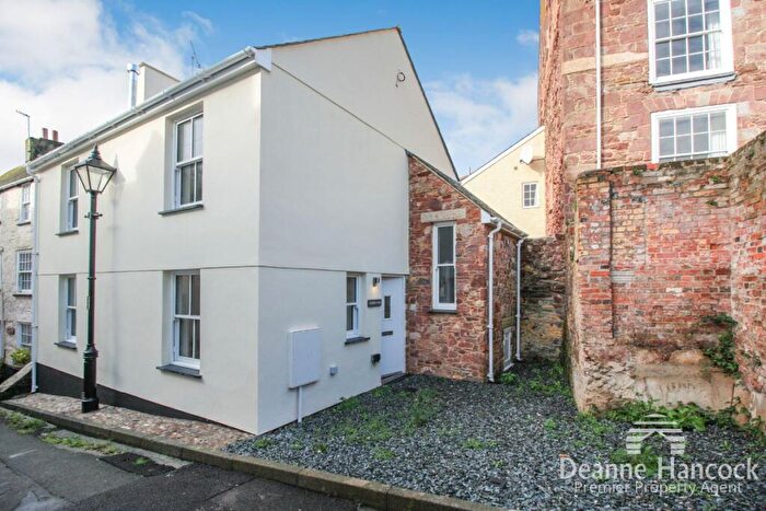 2 Bedroom Semi-Detached House To Rent In Heavitree Road, Kingsand, PL10