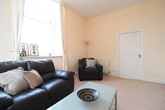 2 Bedroom Flat To Rent In Mary Elmslie Court, Top Floor Flat, King Street, AB24