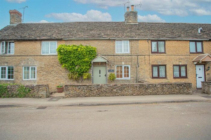 2 Bedroom Terraced House For Sale In The Street, Hullavington, SN14