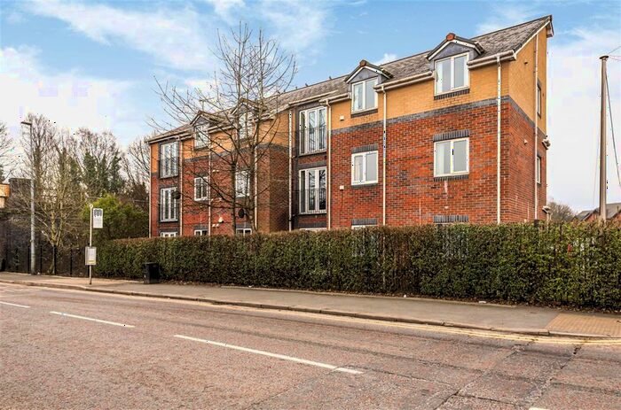 2 Bedroom Flat To Rent In Stanley Road, Worsley, Manchester, M28