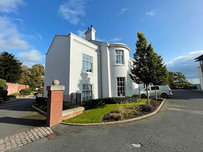2 Bedroom Flat To Rent In Dee Hills Park, Chester, Cheshire, CH3