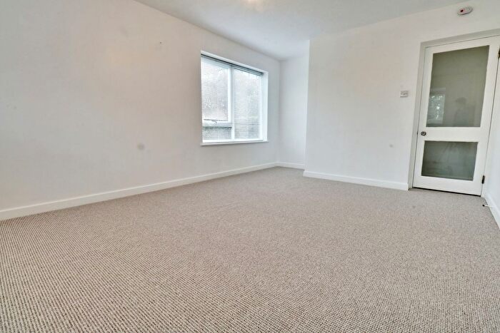 1 Bedroom Flat To Rent In Whitehaven Close, Bromley, BR2